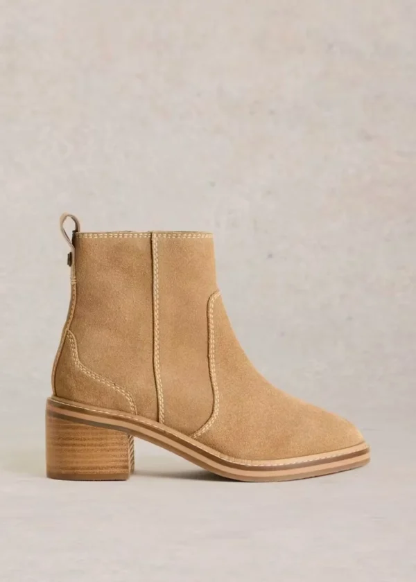 CLEO BLOCK HEEL BOOT