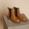 LYON TRACK BOOT